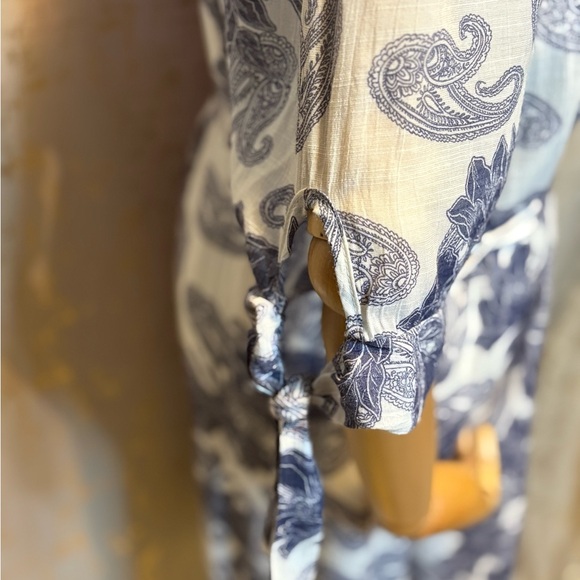 Blue Paisley Off-Shoulder Dress - Picture 2 of 4